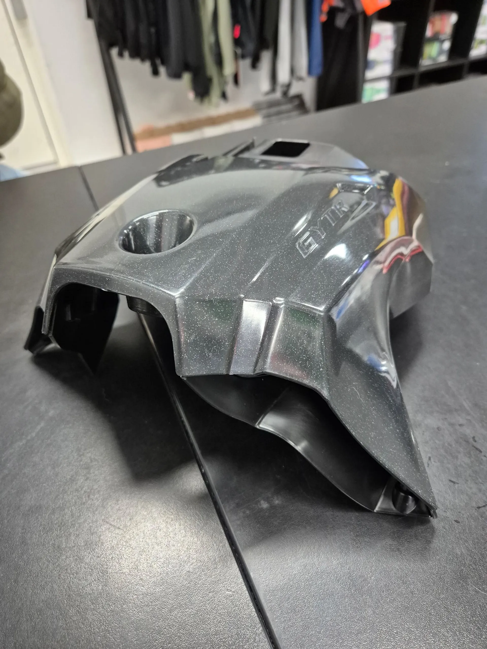 GYTR Airbox cover YZ250F/YZ450 23-... - Yamaha OEM - Motocross Parts