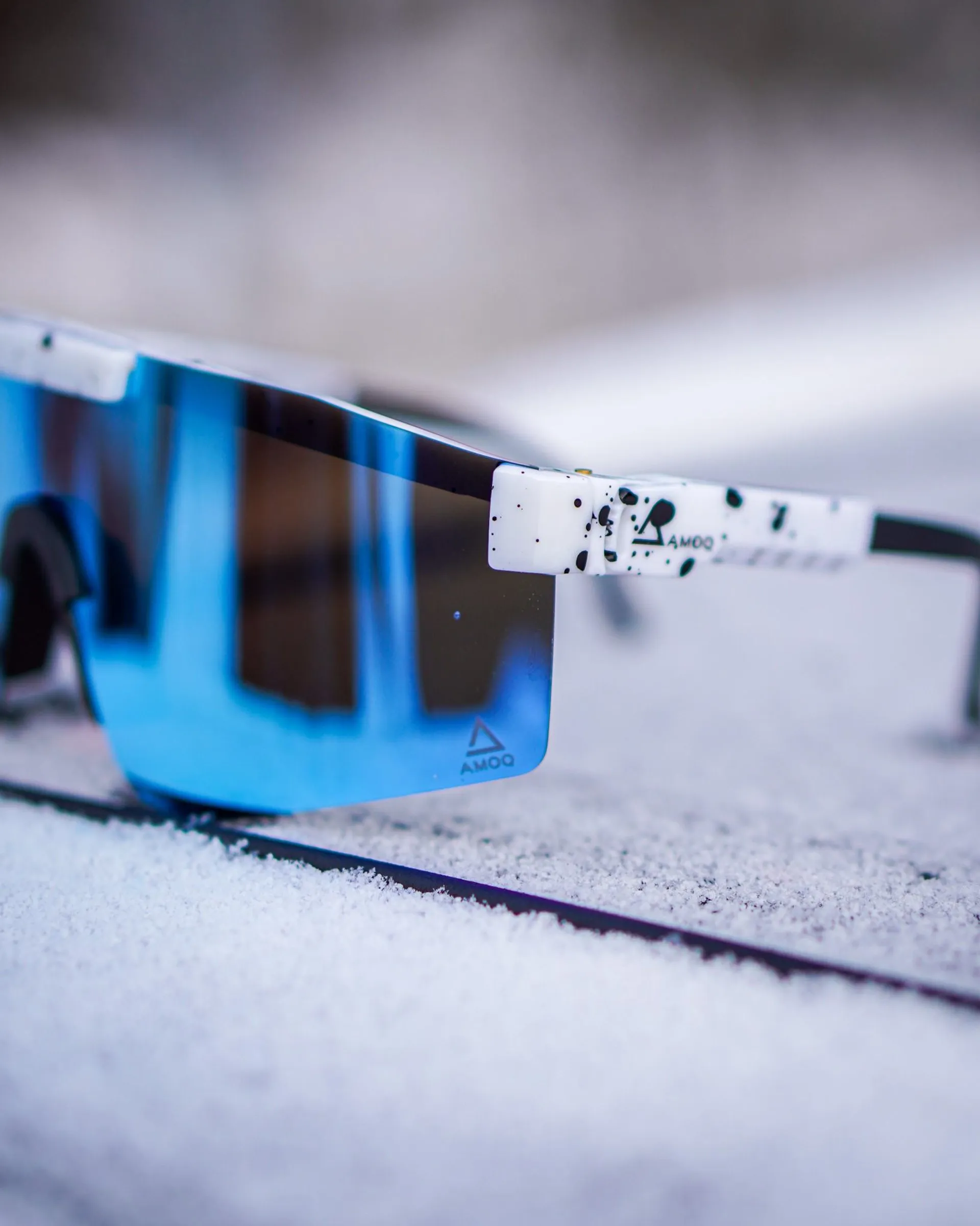 AMOQ Comet Sunglasses White Splash - Blue Mirror - AMOQ