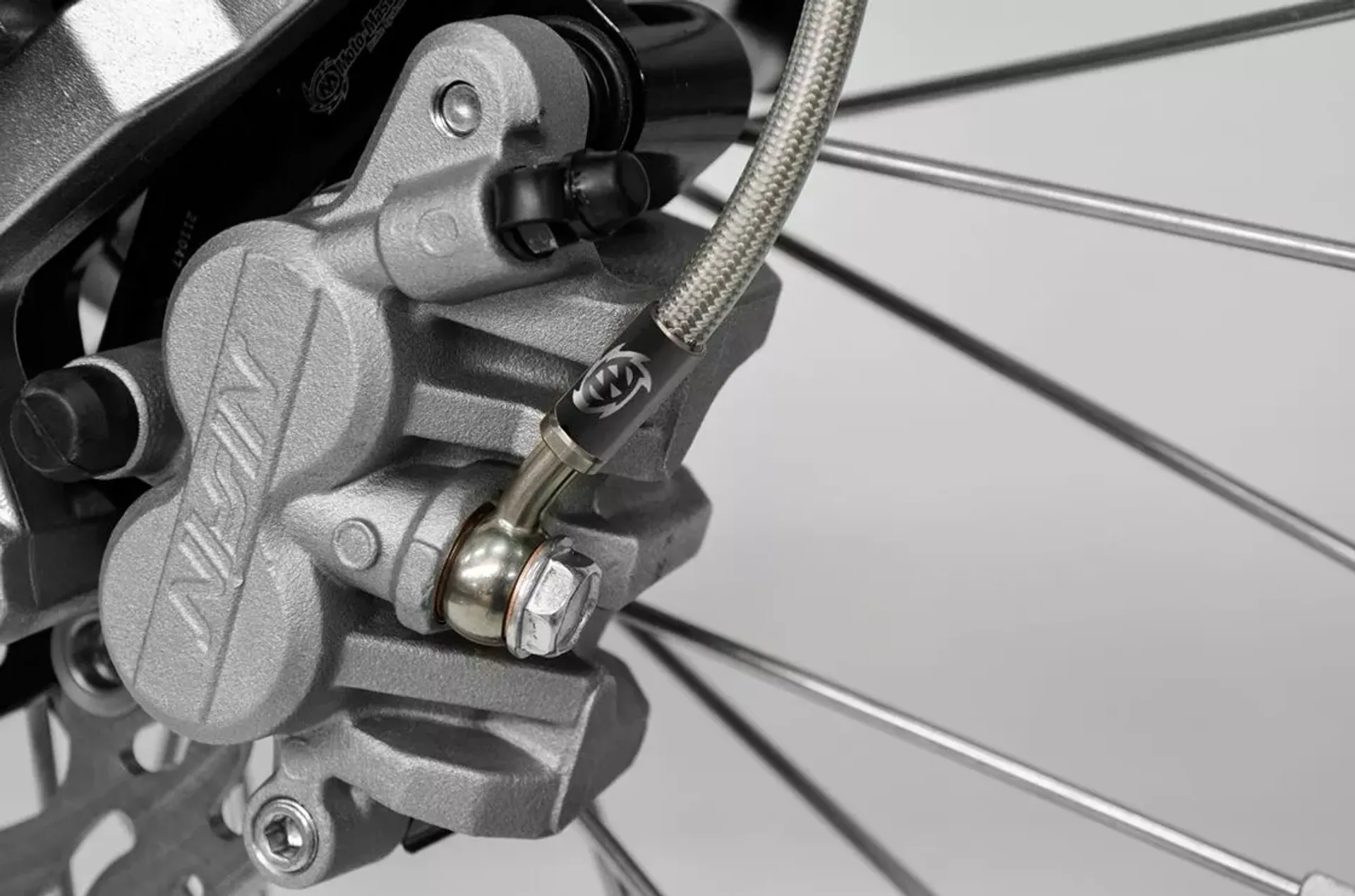 Moto-master Stainless Steel Brake Line - front YZ450F 23-... / YZ250F 24-... - Moto-Master